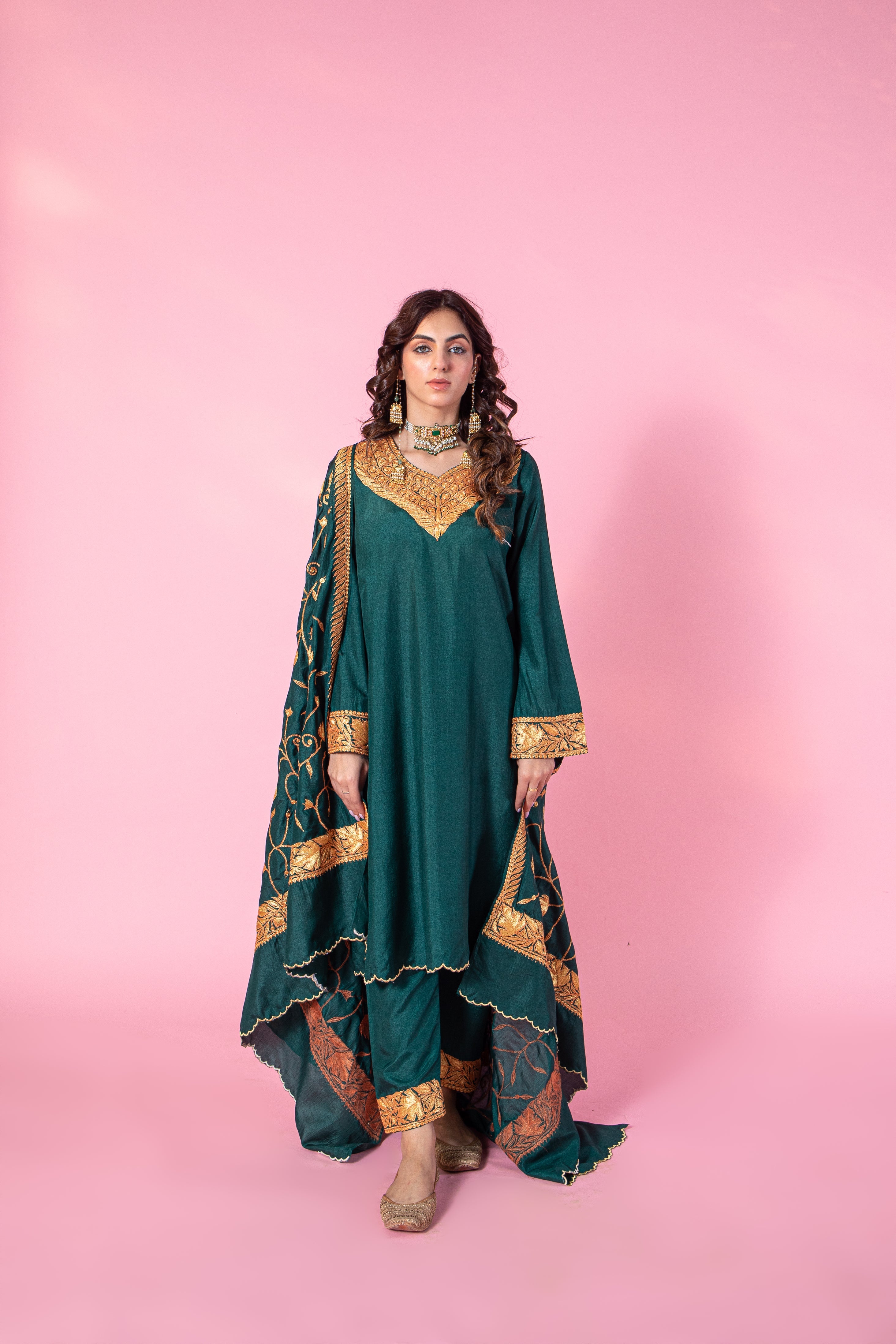 Resham Green Silk Kurta Set With Straight Pants