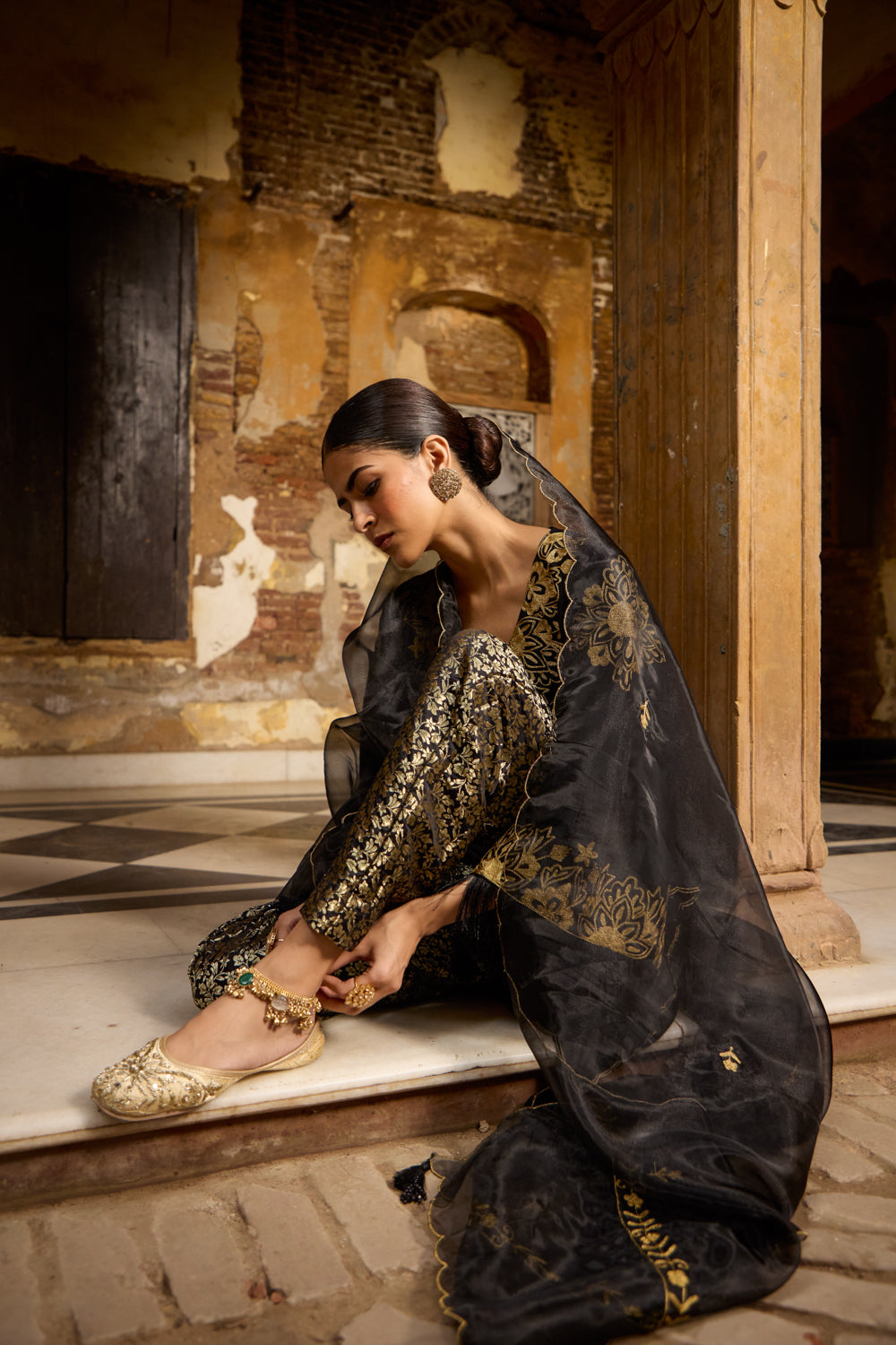 Rehana Black & Gold Silk Kurta Set With Straight Brocade Pants