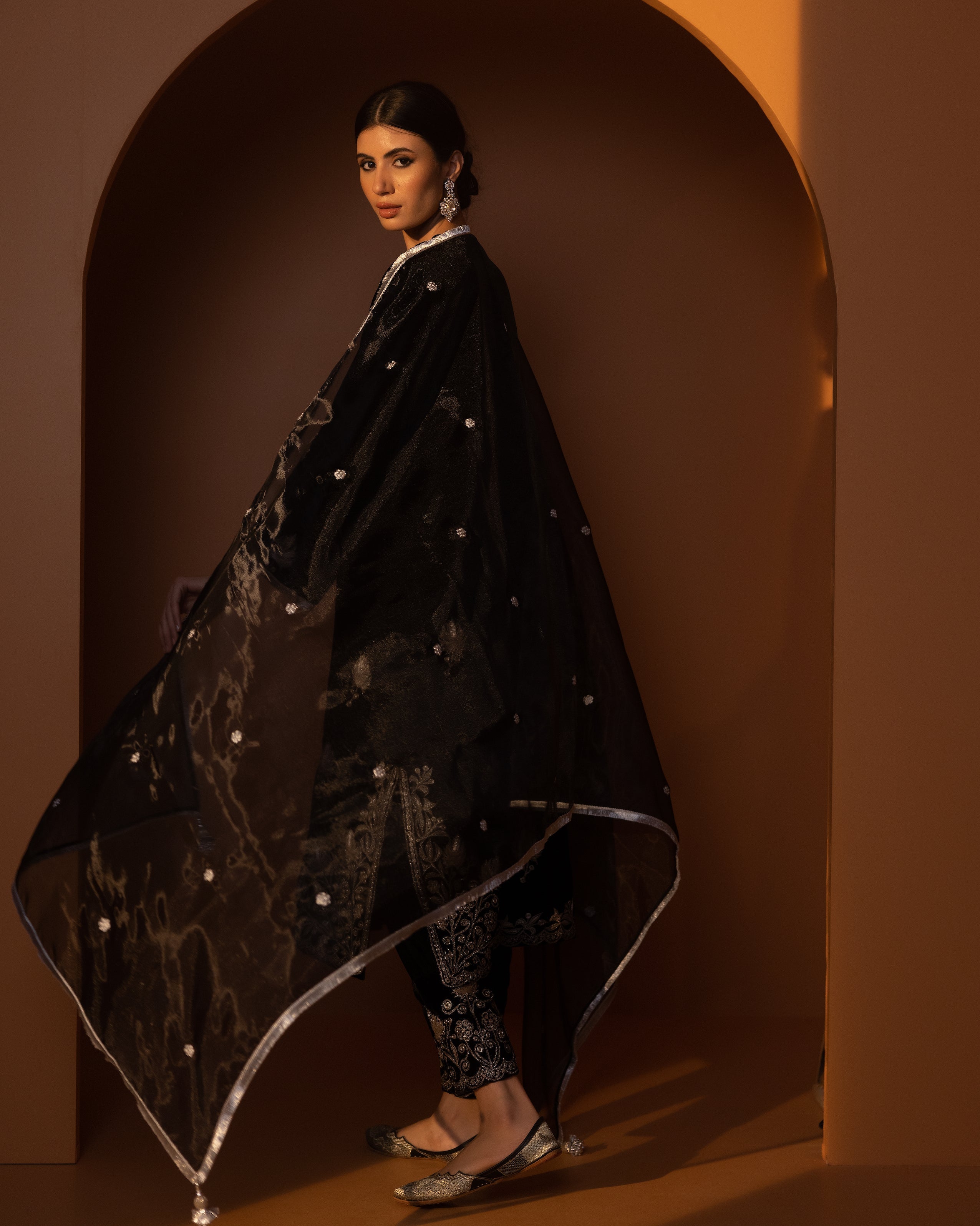 Black Raeshmi Silk Velvet Kurta Set