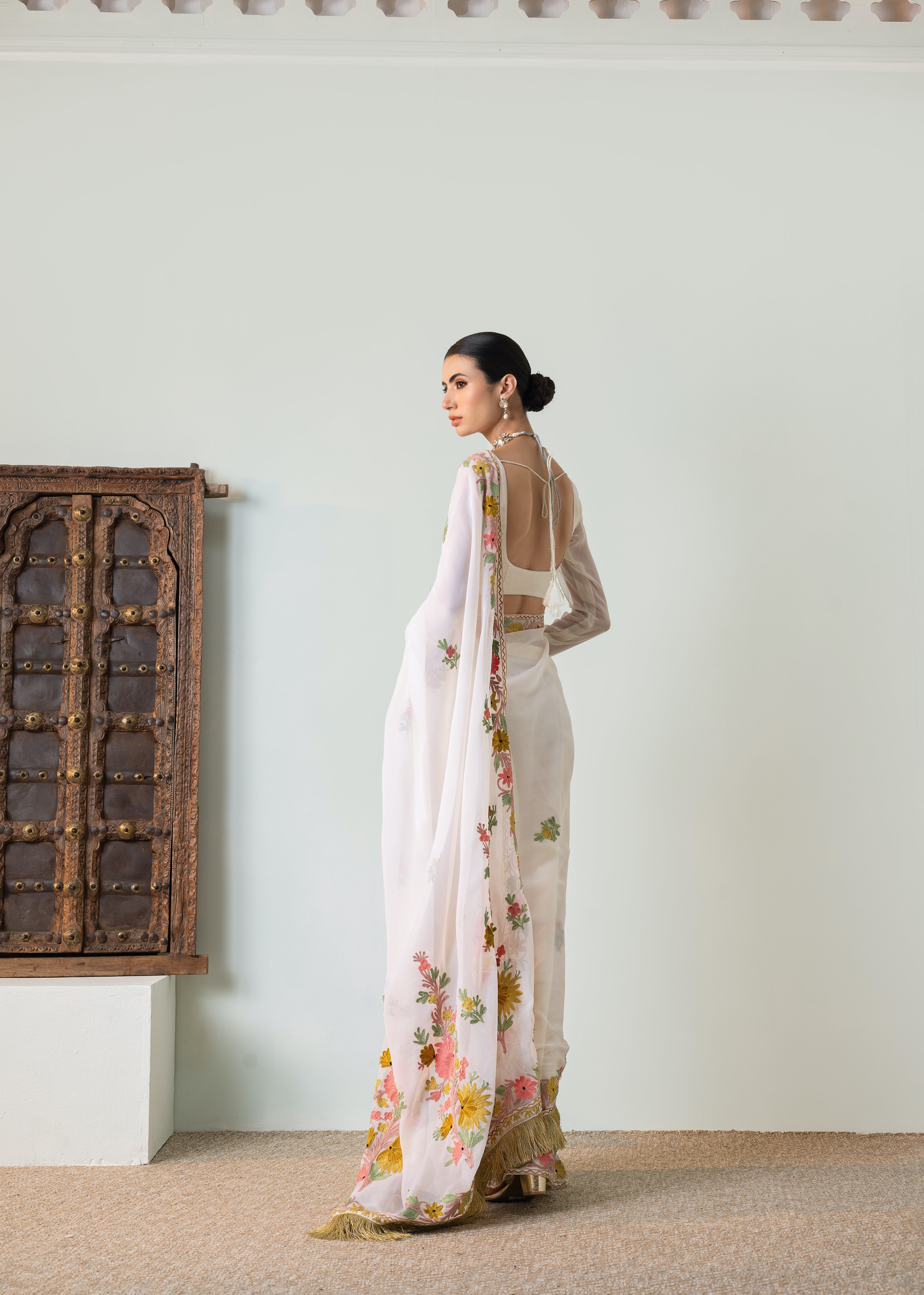 Gul Ivory Chiffon Draped Saree